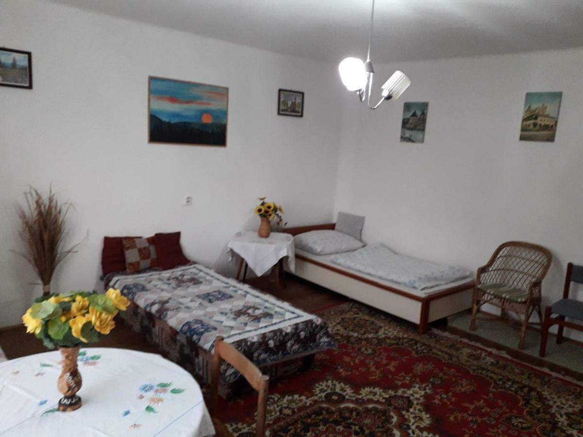 Ladislav Apartment Spisske Vlachy ภายนอก รูปภาพ