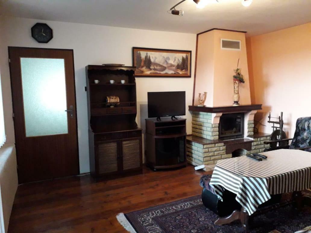 Ladislav Apartment Spisske Vlachy ภายนอก รูปภาพ