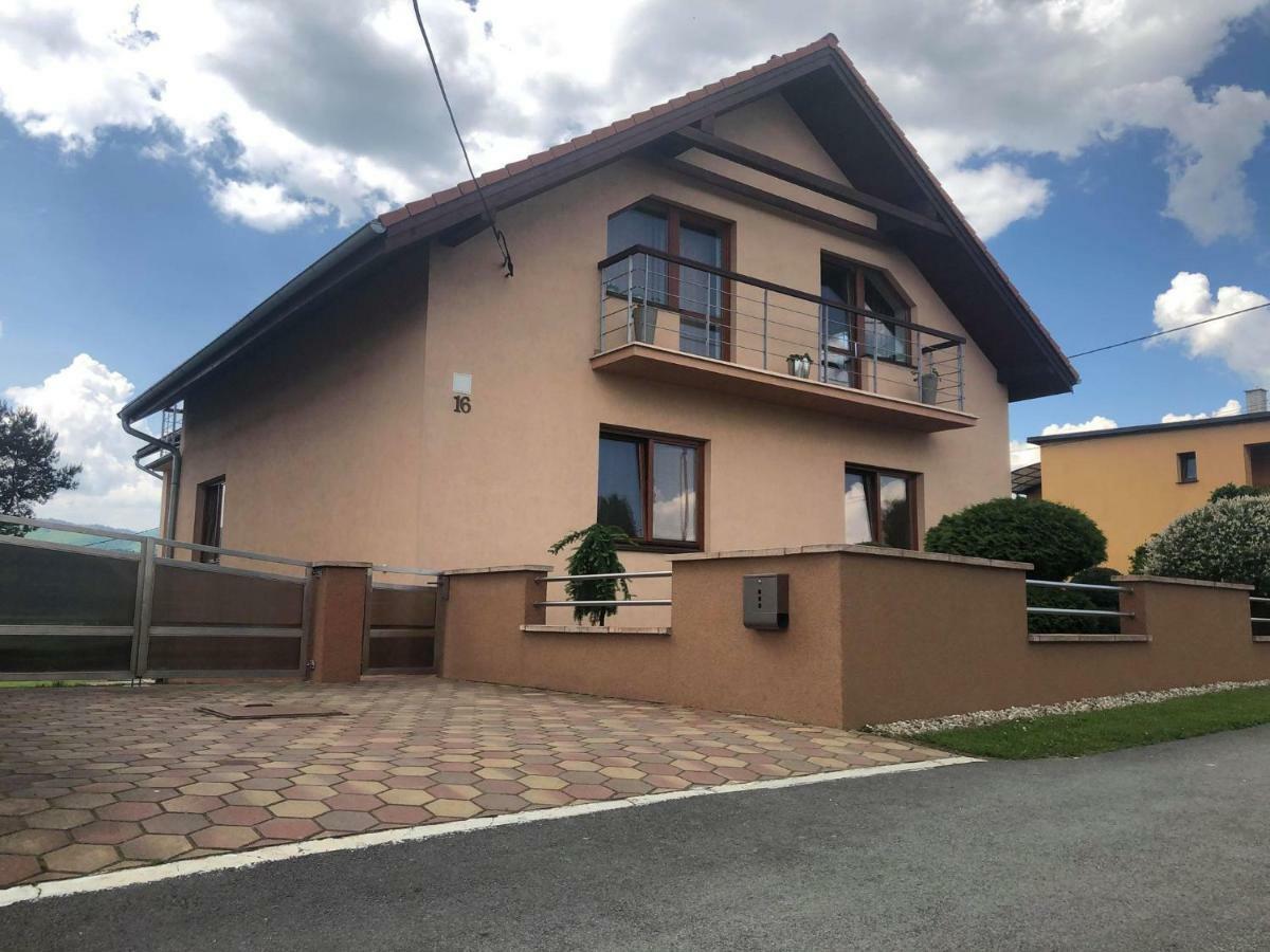 Ladislav Apartment Spisske Vlachy ภายนอก รูปภาพ
